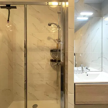 Double Terrasses - 50m - Parking