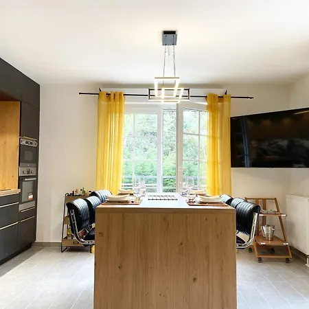 Double Terrasses - 50m - Parking Apartmán